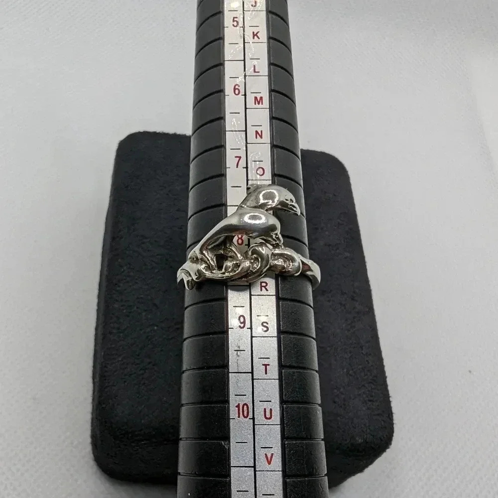 Dolphin ring - Picture 2 of 3